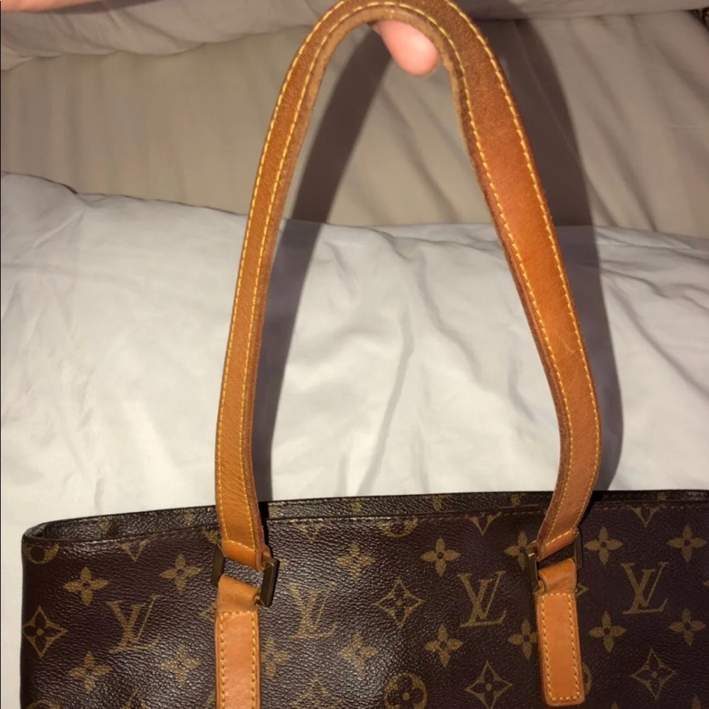 *SOLD* Aunthentic Louis Vuitton Vavin GM - Picture 6 of 8